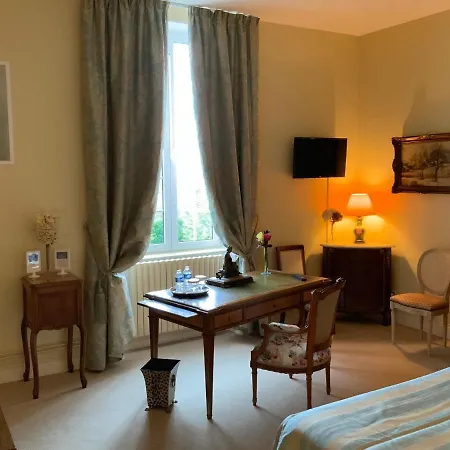 לינה וארוחת בוקר Victoria Arromanches Tracy-sur-Mer