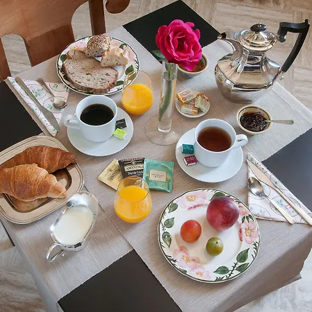 Victoria Arromanches