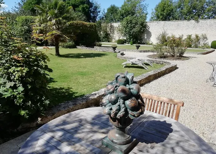 Victoria Arromanches Bed & Breakfast